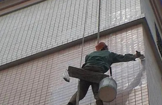 淮南市卫生间漏水维修公司分享下淮南市外墙防水的必要性。