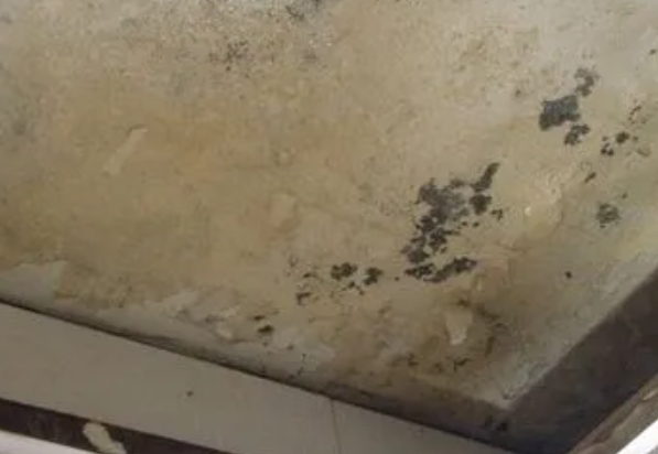 淮南市阳台漏水维修公司分享下淮南市卫生间渗水维修需要注意哪些问题。